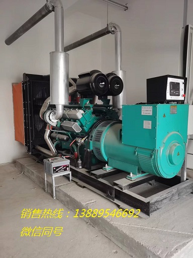 乾能560千瓦柴油发电机组