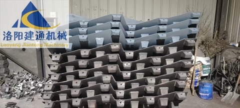 定制洛阳路通LT212B压路机凸块 一拖洛阳洛建压路机配件